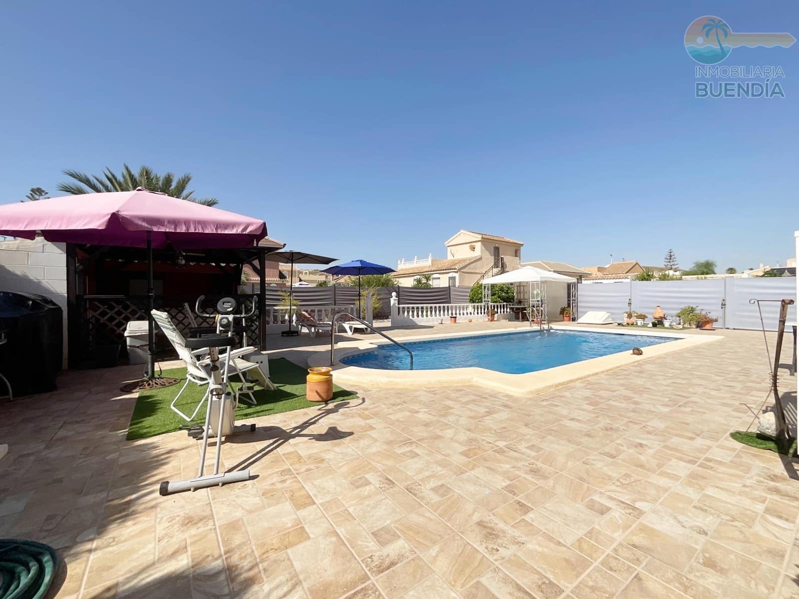 3 bedroom Villa for sale in Camposol with pool garage - € 329,900 (Ref: 9232657)