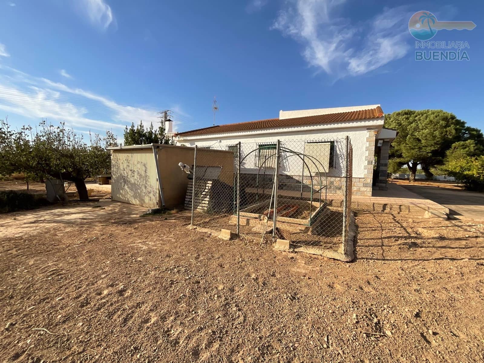 4 bedroom Finca/Country House for sale in Hacienda del Alamo with garage - € 365,000 (Ref: 9247355)