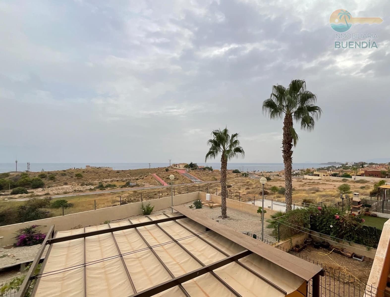 3 Zimmer Wohnung zu verkaufen in Isla Plana mit Pool - 249.000 € (Ref: 9276412)