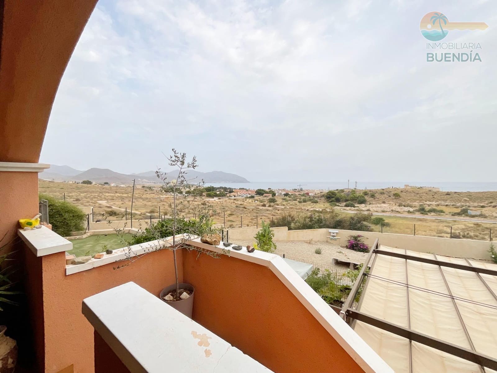 3 Zimmer Wohnung zu verkaufen in Isla Plana mit Pool - 249.000 € (Ref: 9276412)