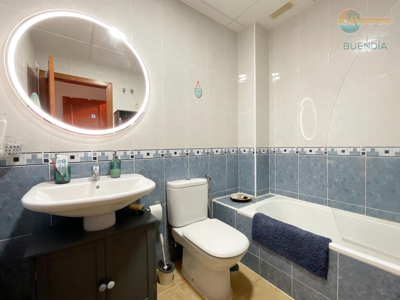 3 Zimmer Wohnung zu verkaufen in Isla Plana mit Pool - 249.000 € (Ref: 9276412)