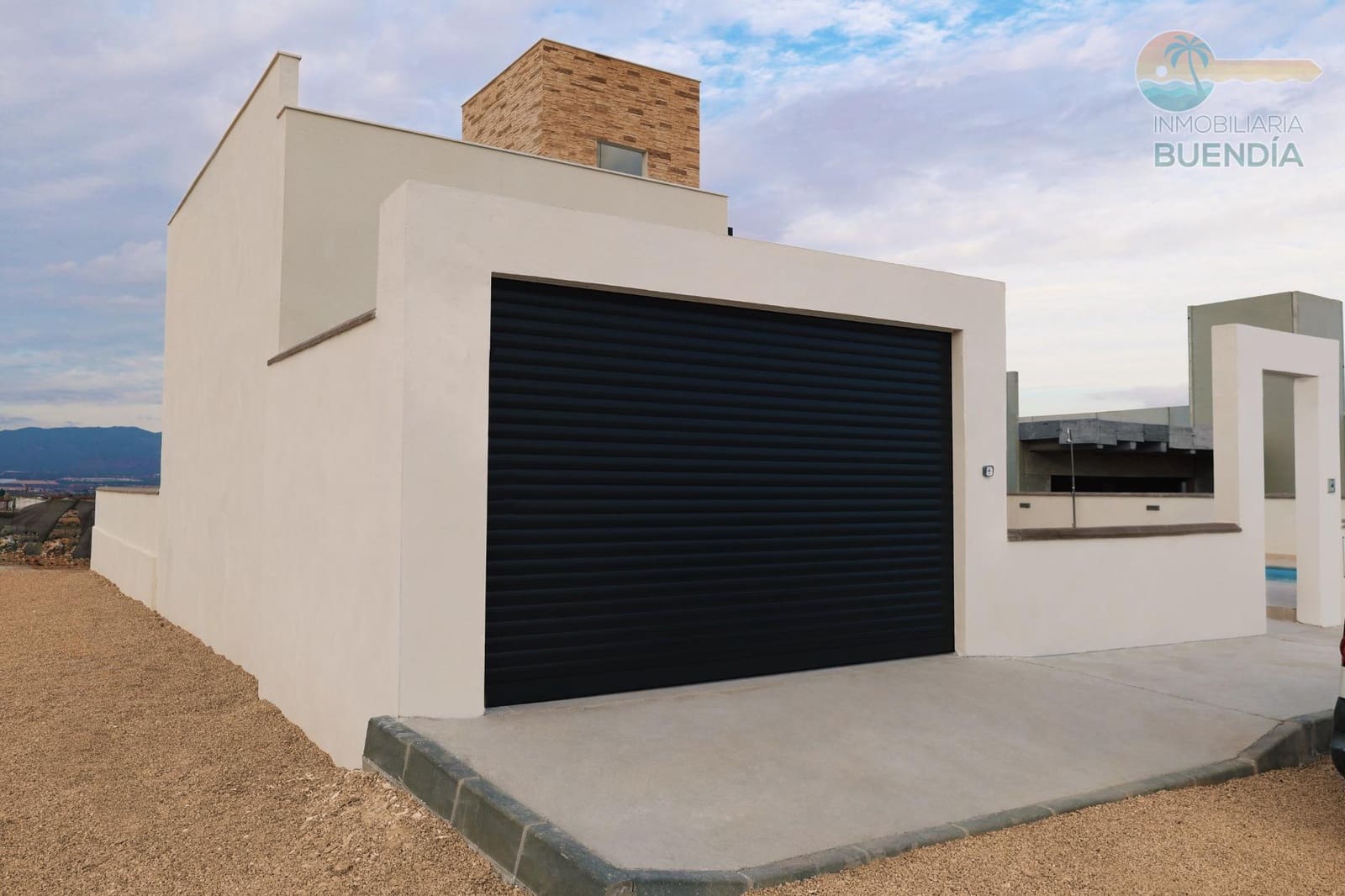 Chalet de 3 habitaciones en La Pinilla en venta - 249.780 € (Ref: 9291687)