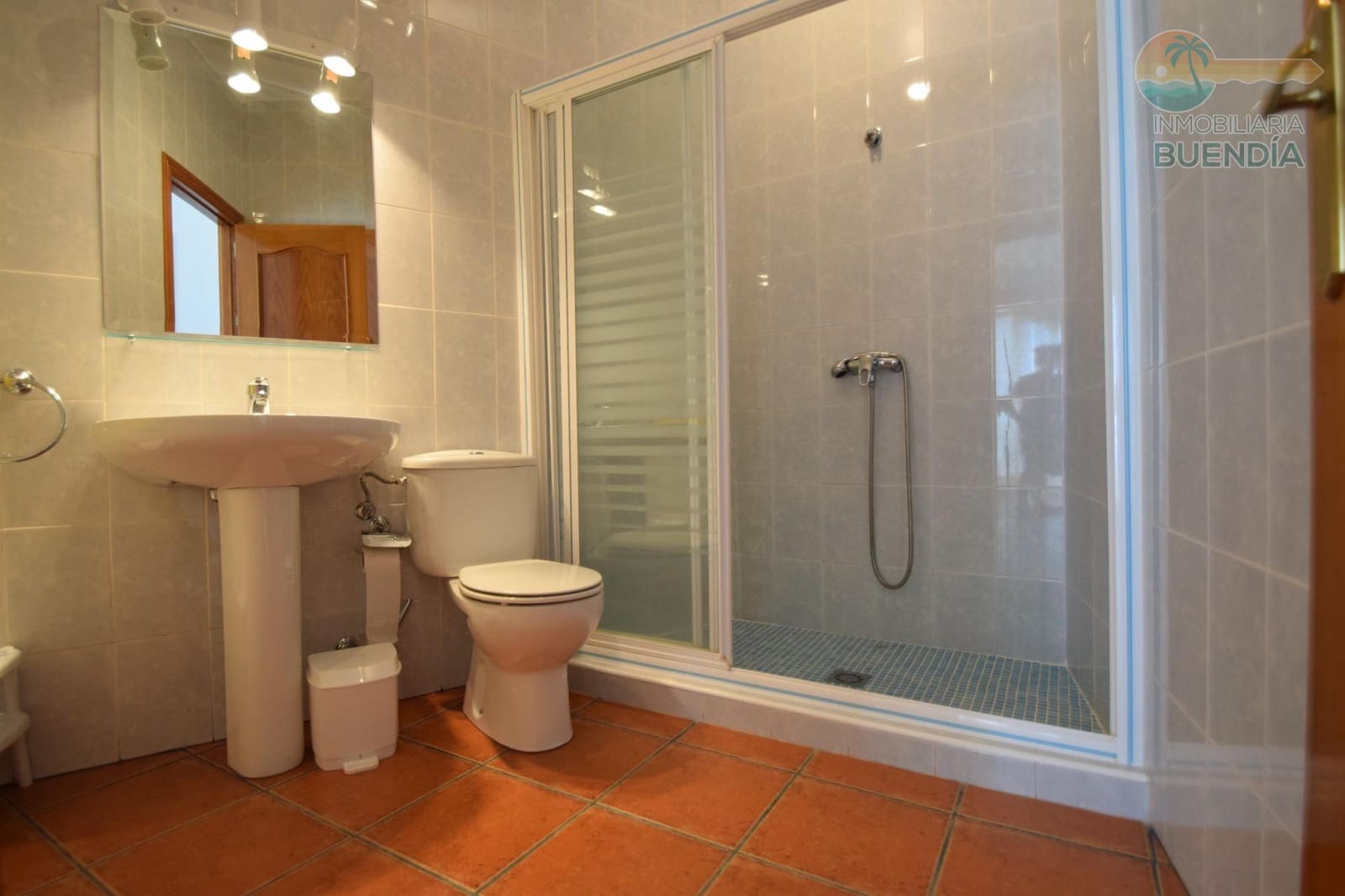 3 bedroom Villa for sale in Bolnuevo with pool garage - € 550,000 (Ref: 9303627)