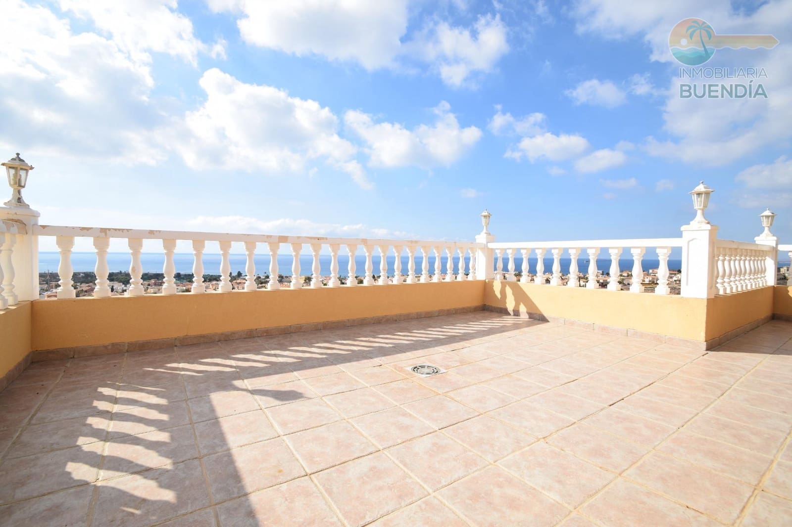 3 bedroom Villa for sale in Bolnuevo with pool garage - € 550,000 (Ref: 9303627)