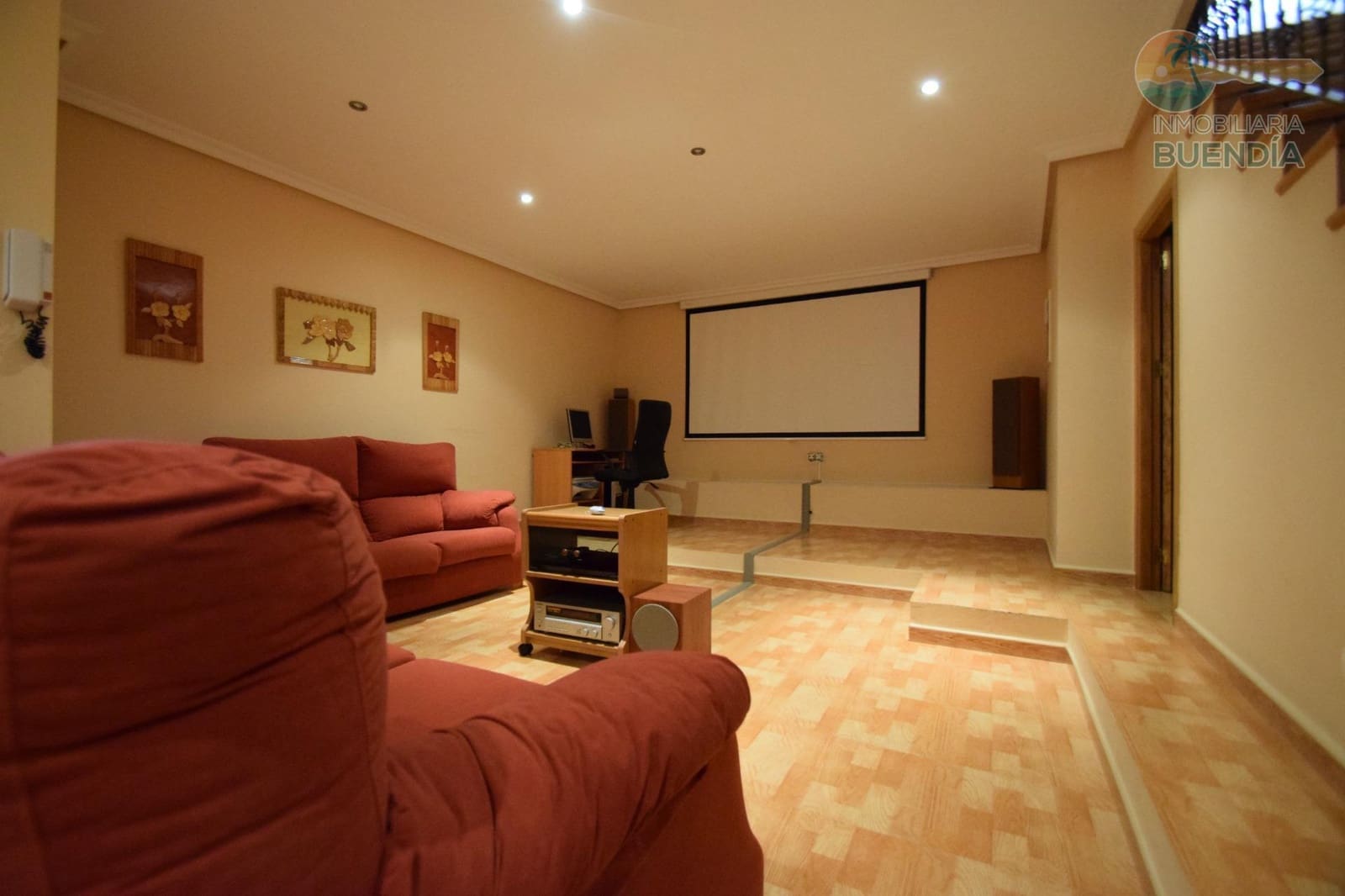 3 bedroom Villa for sale in Bolnuevo with pool garage - € 550,000 (Ref: 9303627)