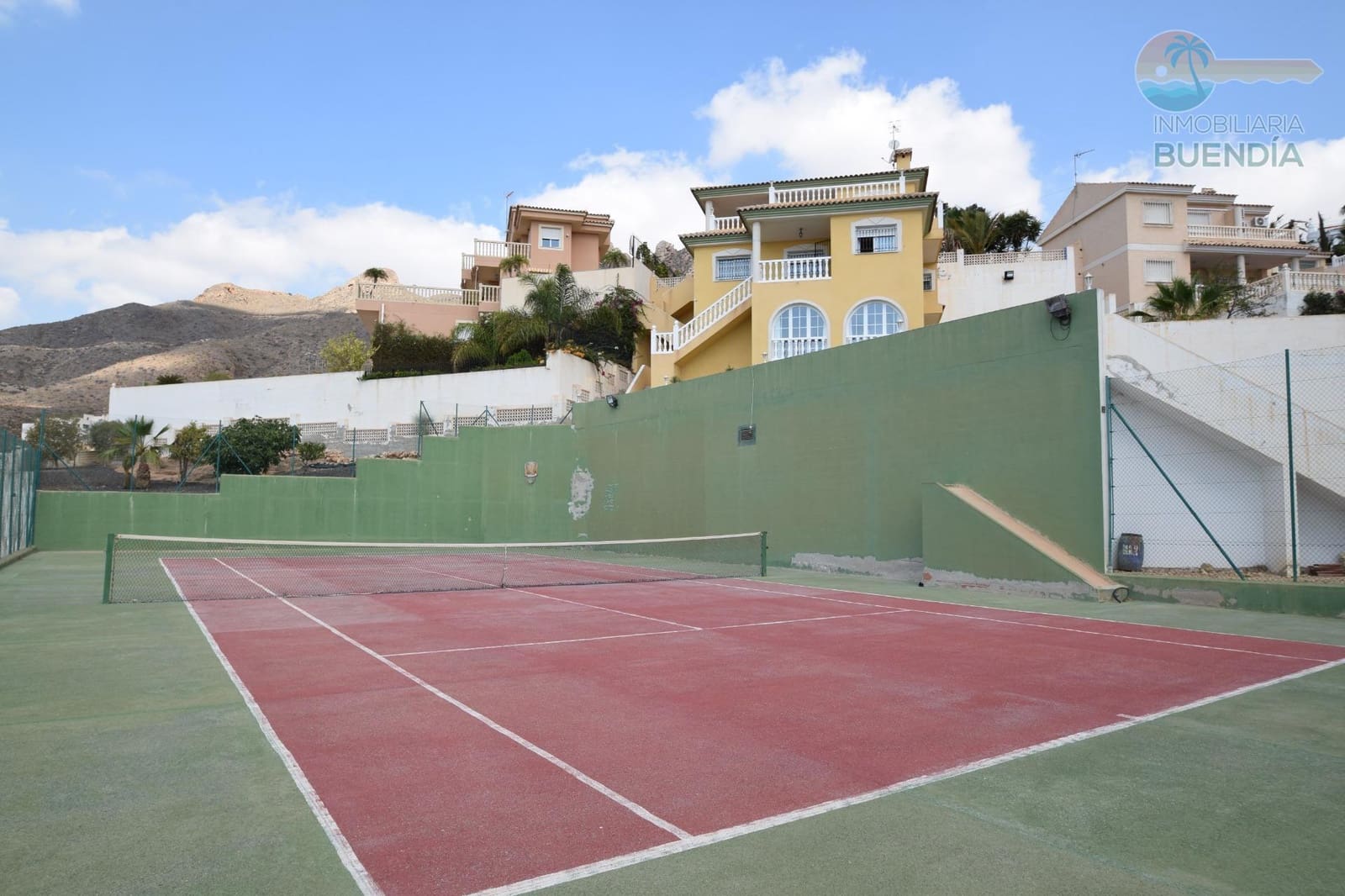 3 bedroom Villa for sale in Bolnuevo with pool garage - € 550,000 (Ref: 9303627)