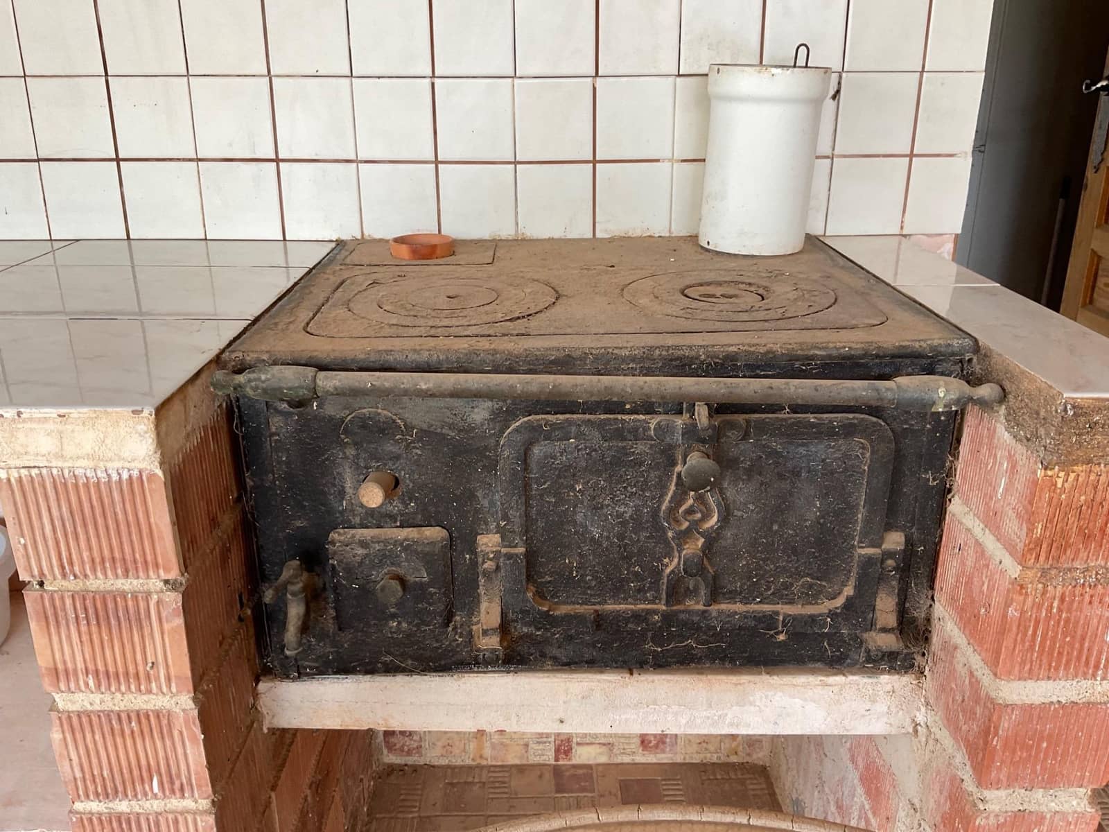 4 sypialnia Finka/Dom wiejski na sprzedaż w La Magdalena z garażem - 310 900 € (Ref: 9305184)