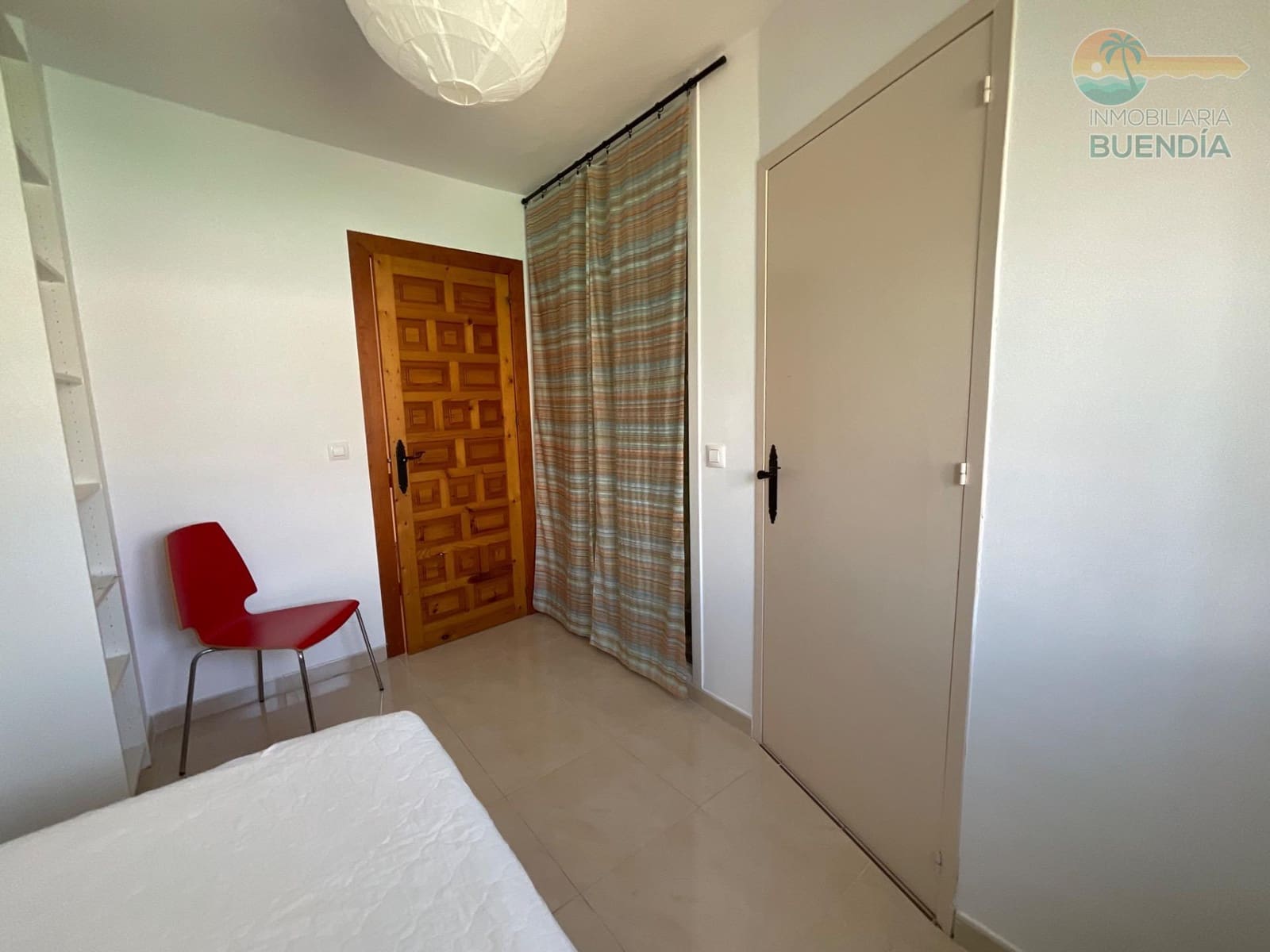 6 Zimmer Apartment zu verkaufen in Alamillo mit Pool - 265.000 € (Ref: 9317919)