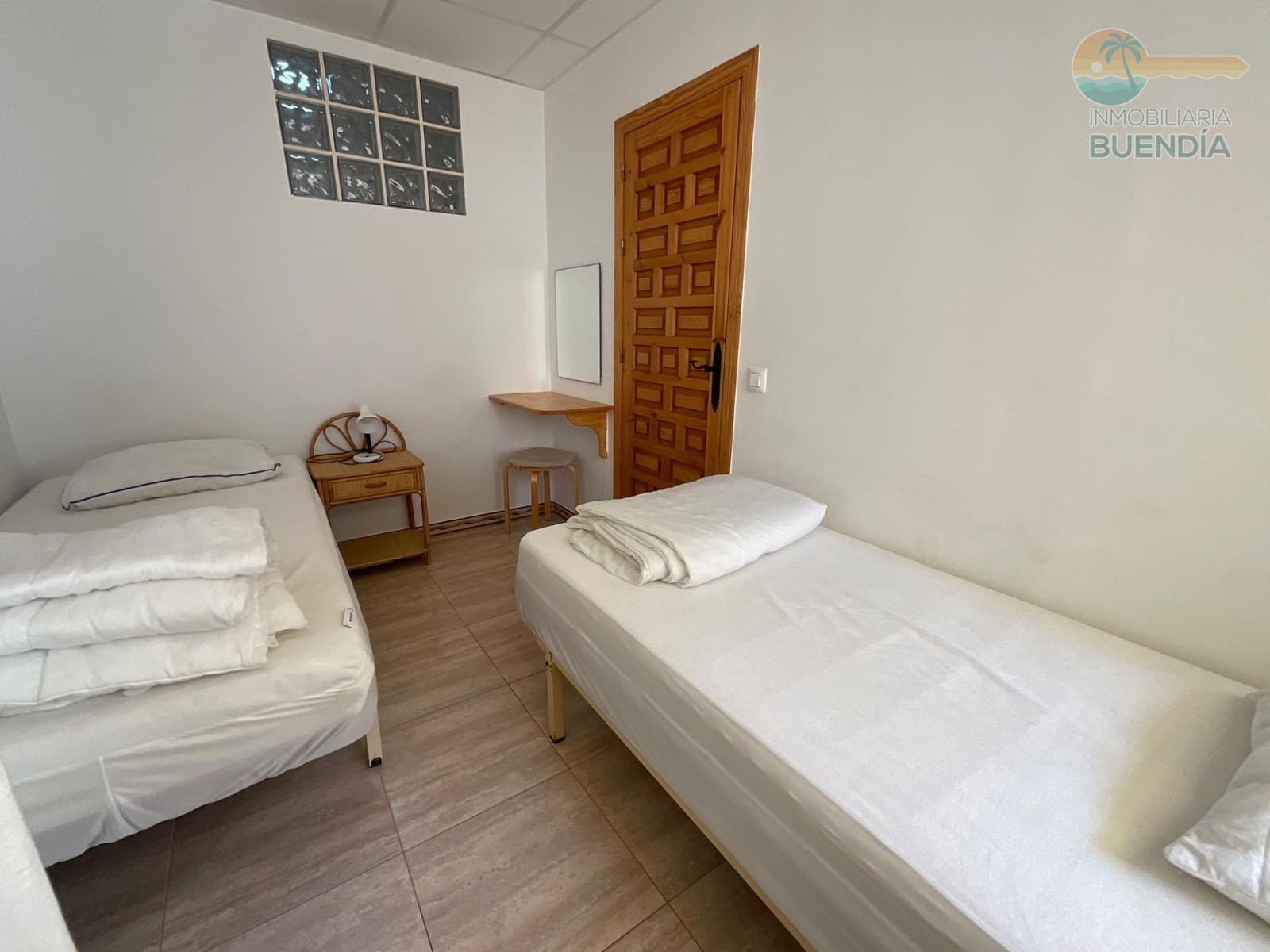 6 Zimmer Apartment zu verkaufen in Alamillo mit Pool - 265.000 € (Ref: 9317919)
