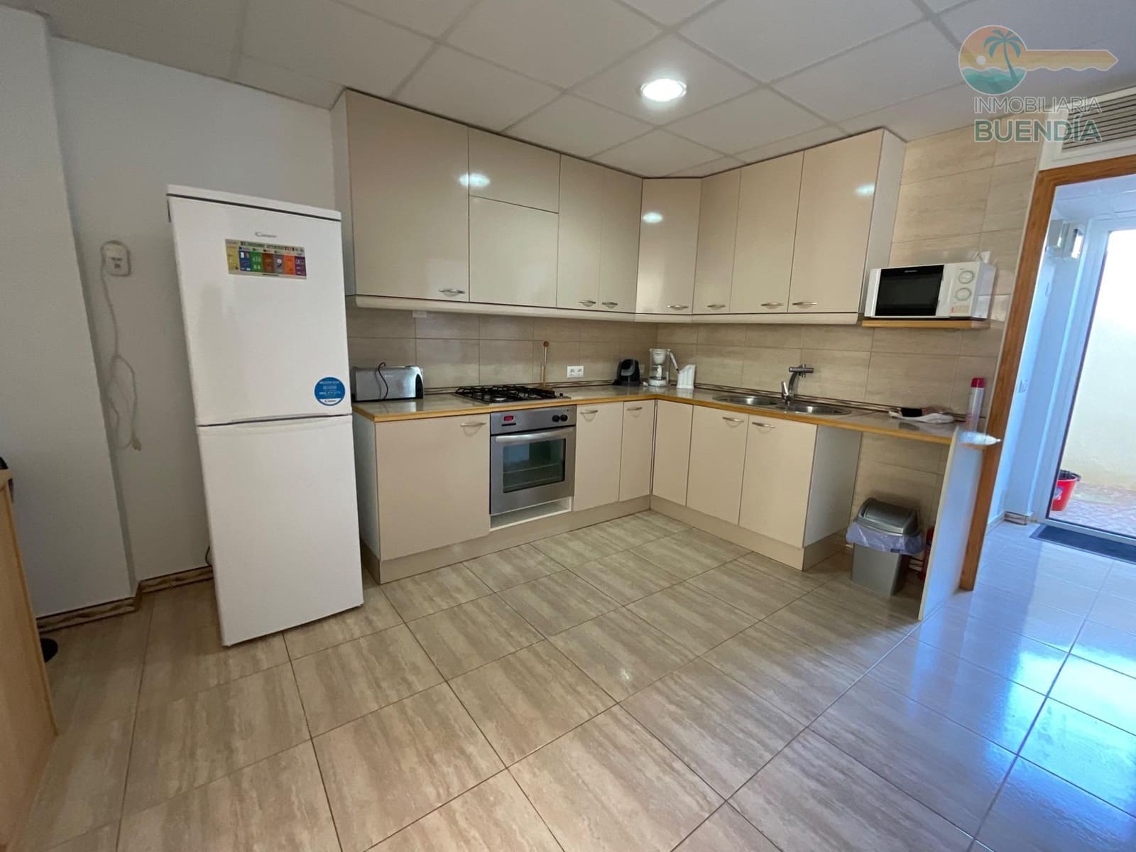 6 Zimmer Apartment zu verkaufen in Alamillo mit Pool - 265.000 € (Ref: 9317919)