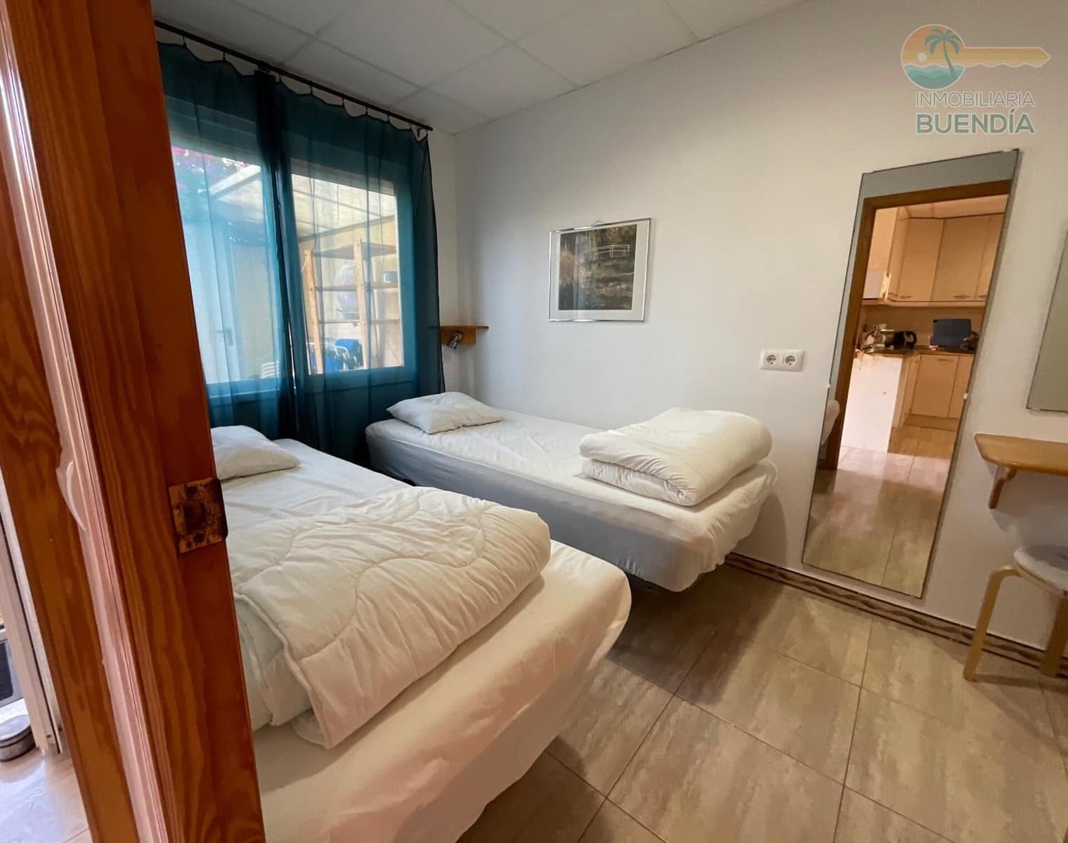 6 bedroom Apartment for sale in Alamillo with pool - € 265,000 (Ref: 9317919)