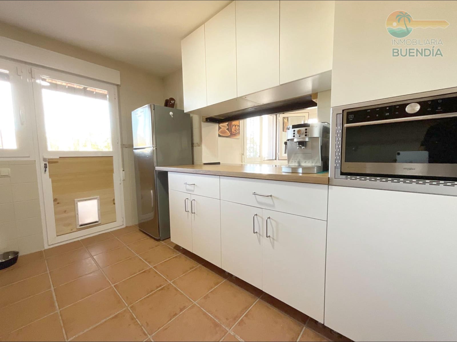 3 soveværelse Villa til salg i La Pinilla med swimmingpool - € 285.000 (Ref: 9341285)