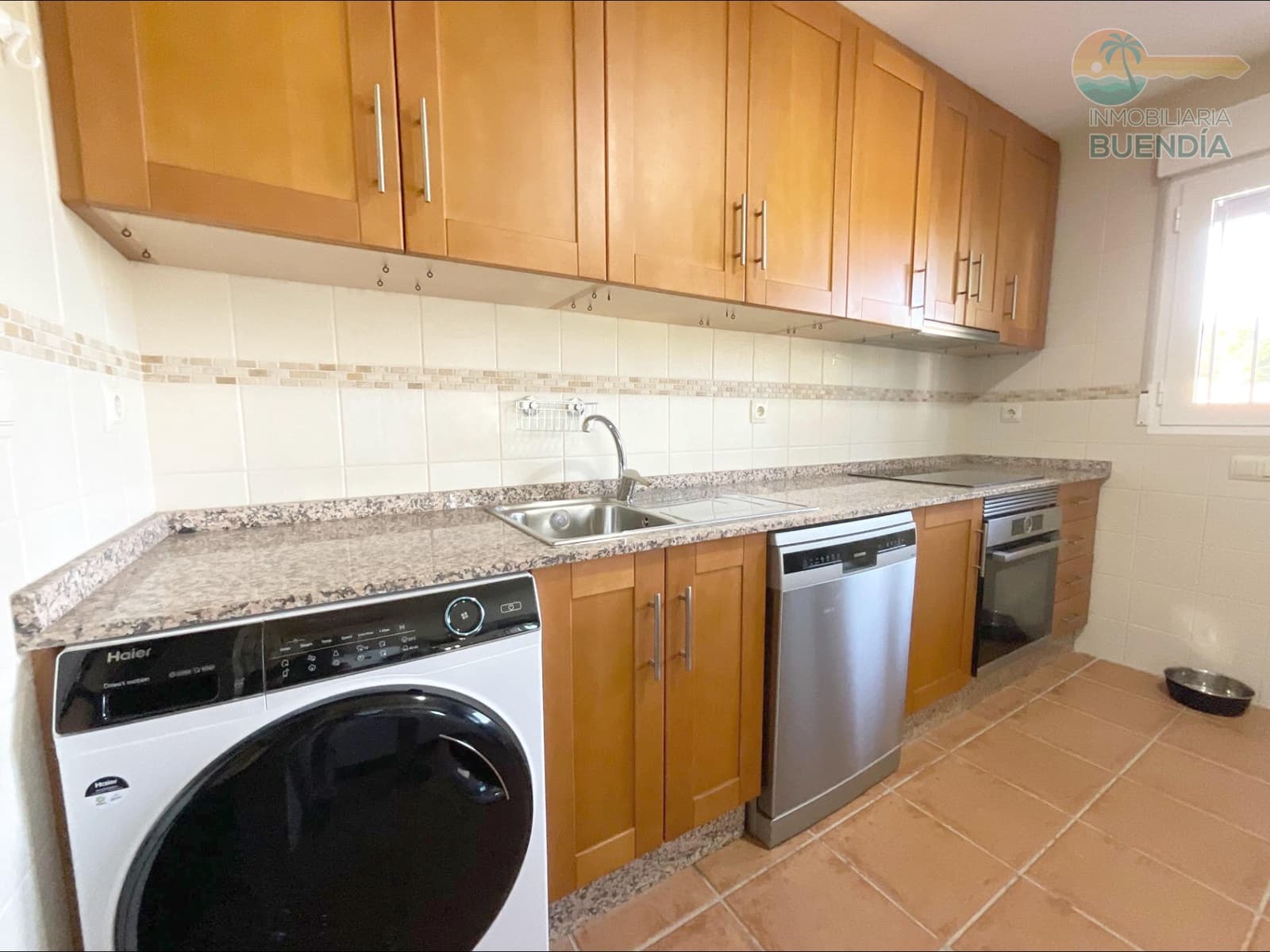 3 soveværelse Villa til salg i La Pinilla med swimmingpool - € 285.000 (Ref: 9341285)