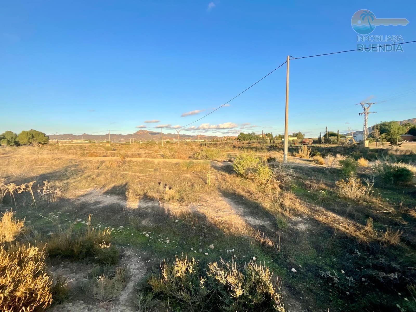 Działka budowlana na sprzedaż w Leiva - 150 000 € (Ref: 9344865)