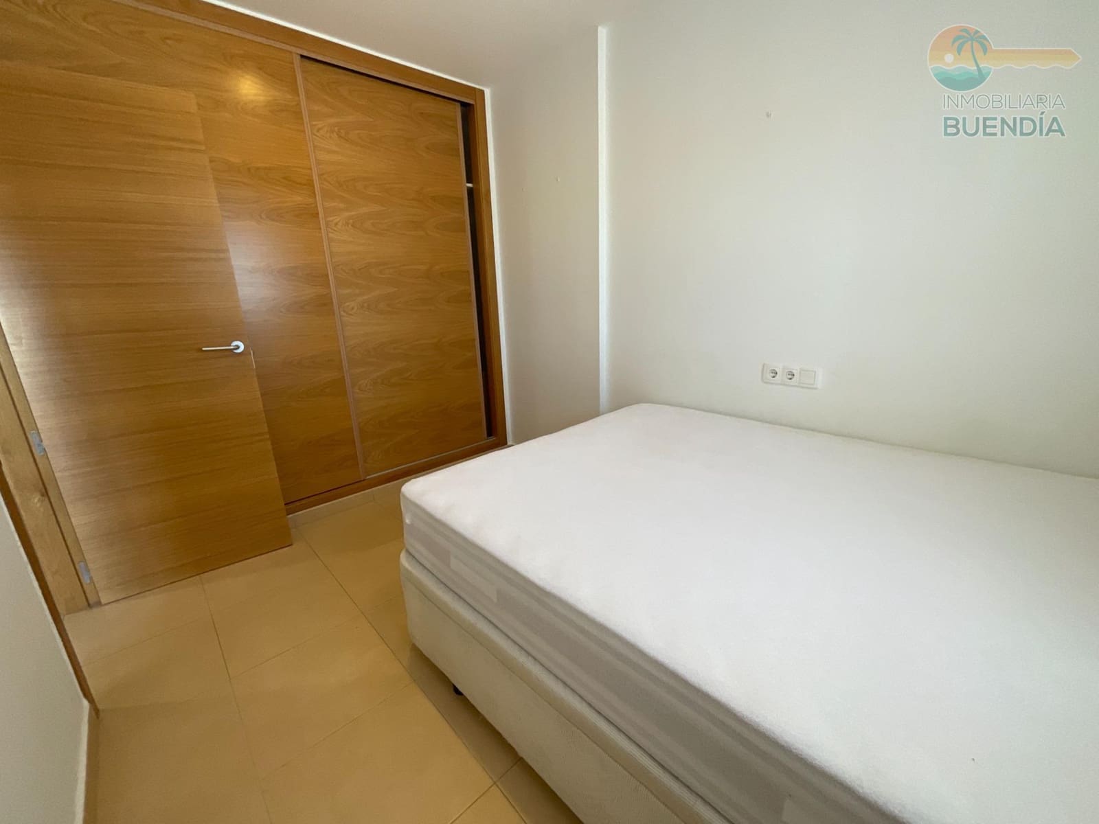 3 slaapkamer Flat te koop in Condado de Alhama met zwembad - € 115.000 (Ref: 9344866)