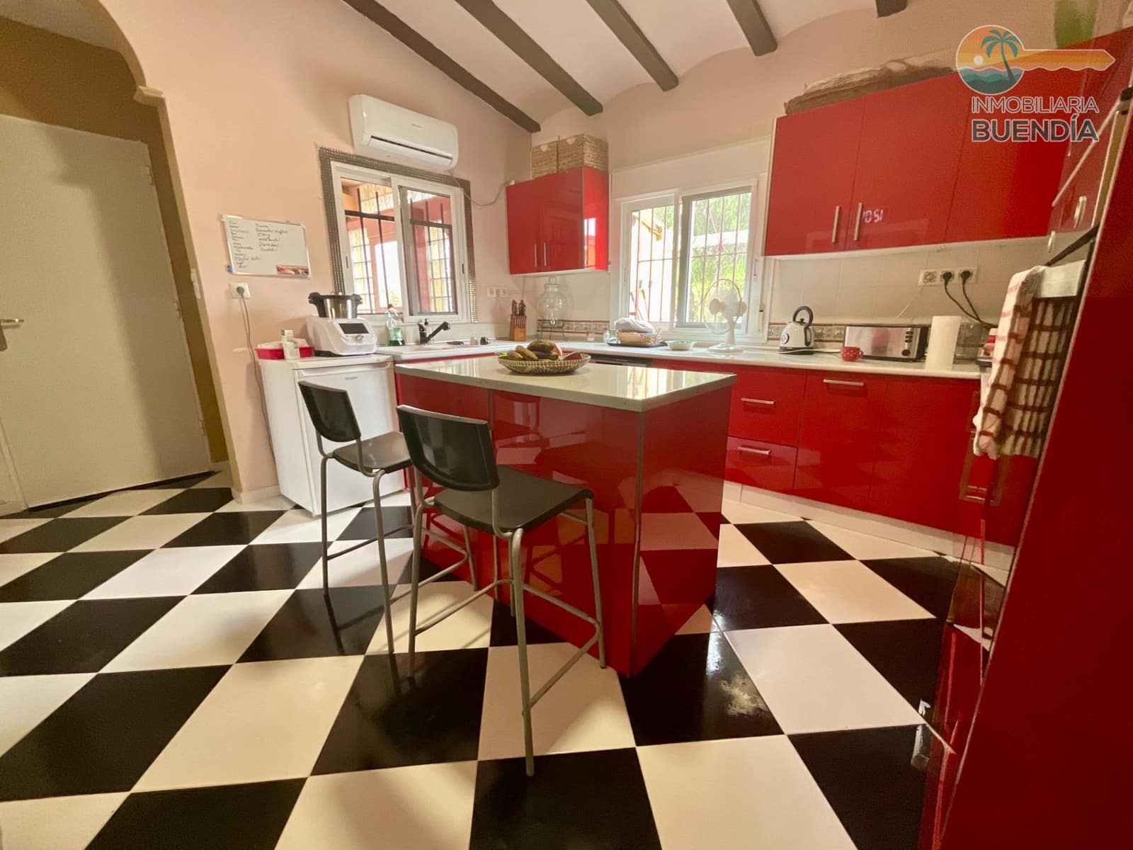 2 quarto Quinta/Casa Rural para venda em La Pinilla com piscina garagem - 255 000 € (Ref: 9377896)