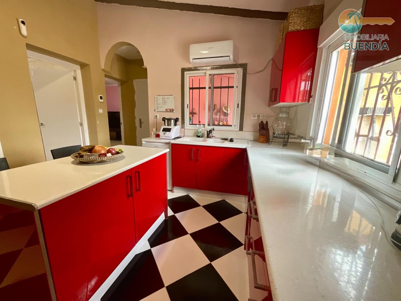 2 quarto Quinta/Casa Rural para venda em La Pinilla com piscina garagem - 255 000 € (Ref: 9377896)