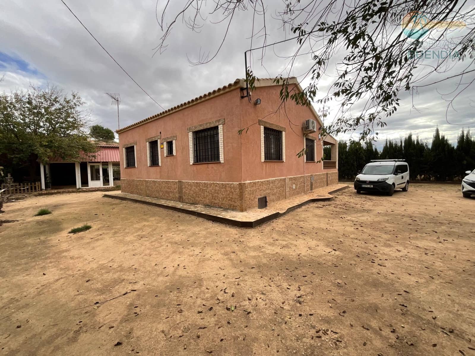 2 bedroom Finca/Country House for sale in Fuente Alamo de Murcia with garage - € 209,000 (Ref: 9390977)