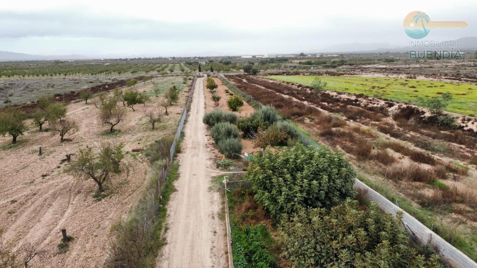 2 bedroom Finca/Country House for sale in Fuente Alamo de Murcia with garage - € 209,000 (Ref: 9390977)