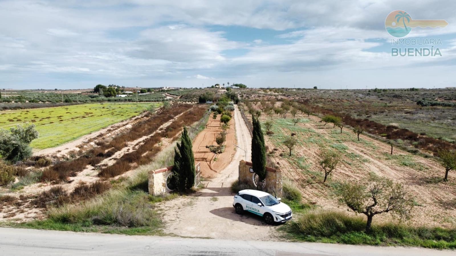 2 bedroom Finca/Country House for sale in Fuente Alamo de Murcia with garage - € 209,000 (Ref: 9390977)