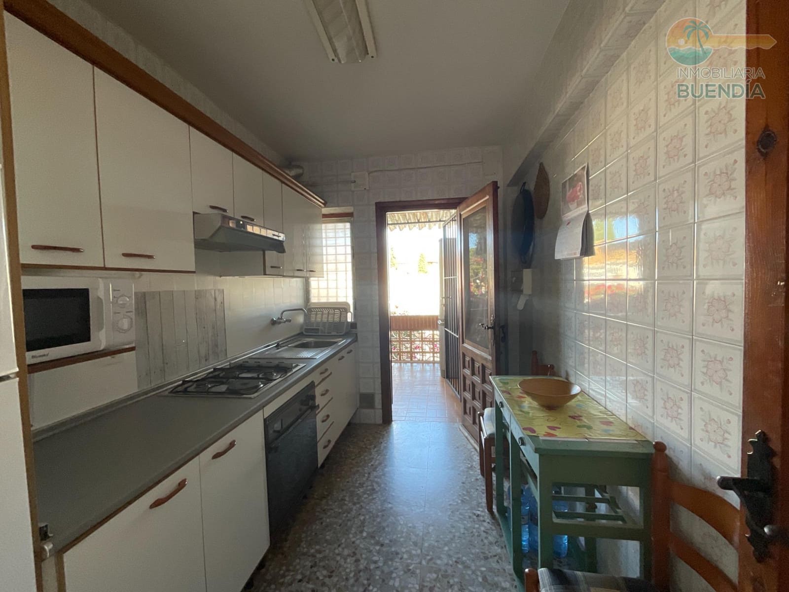 3 slaapkamer Appartement te koop in Puerto de Mazarron met garage - € 129.900 (Ref: 9401186)