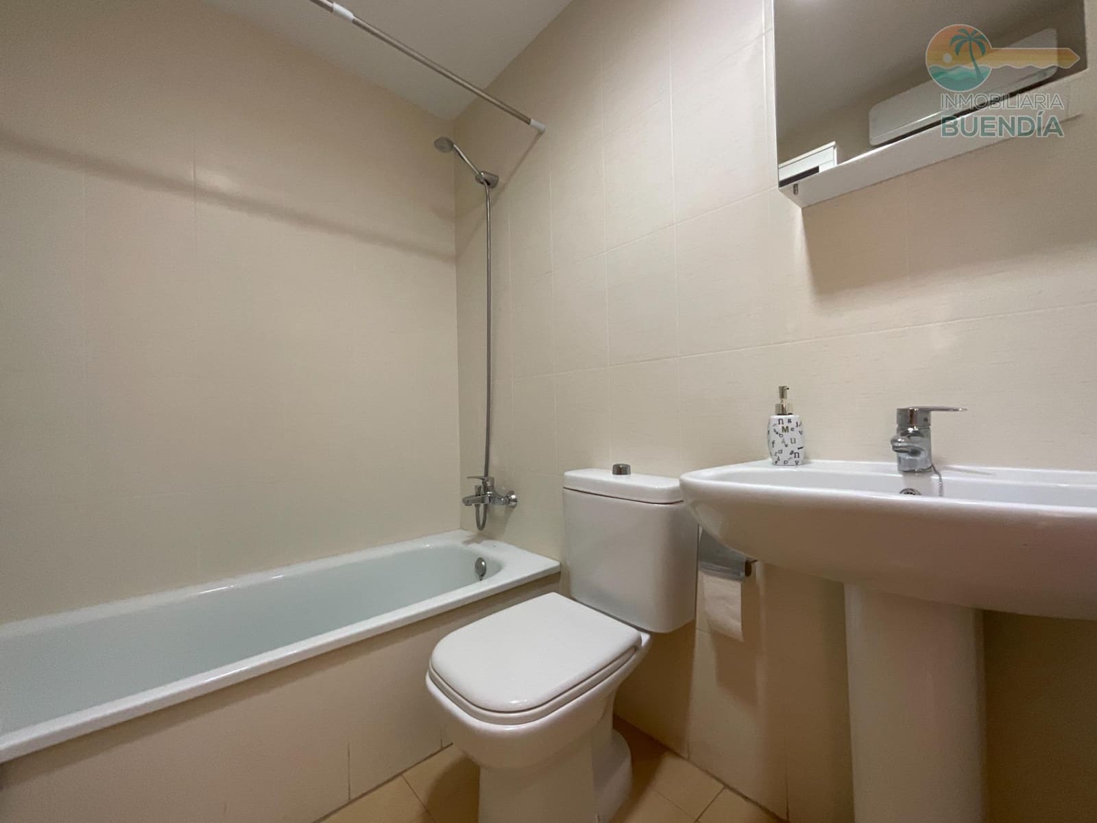 3 chambre Appartement à vendre à Condado de Alhama avec piscine - 125 000 € (Ref: 9407996)