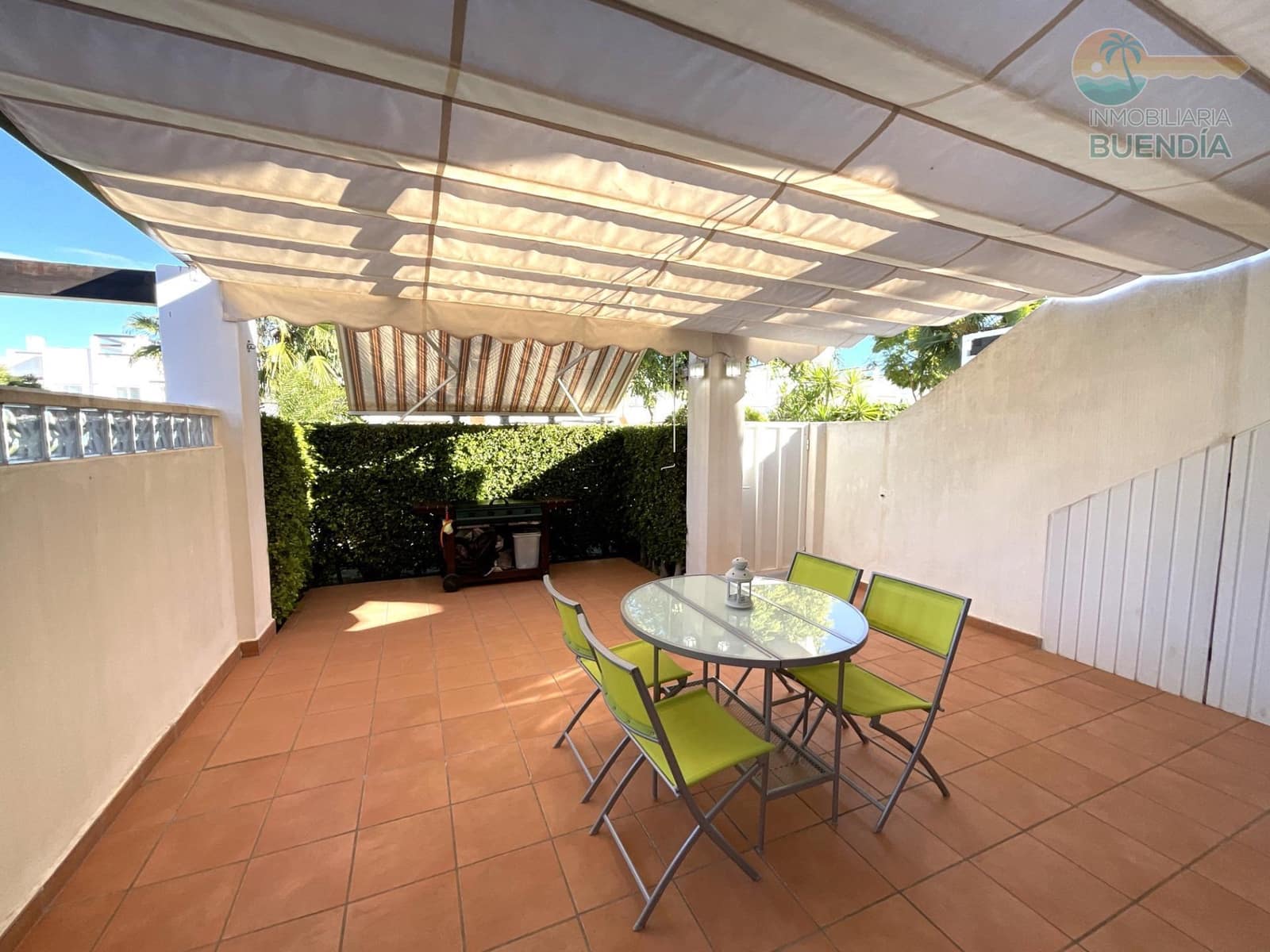 3 chambre Appartement à vendre à Condado de Alhama avec piscine - 125 000 € (Ref: 9407996)