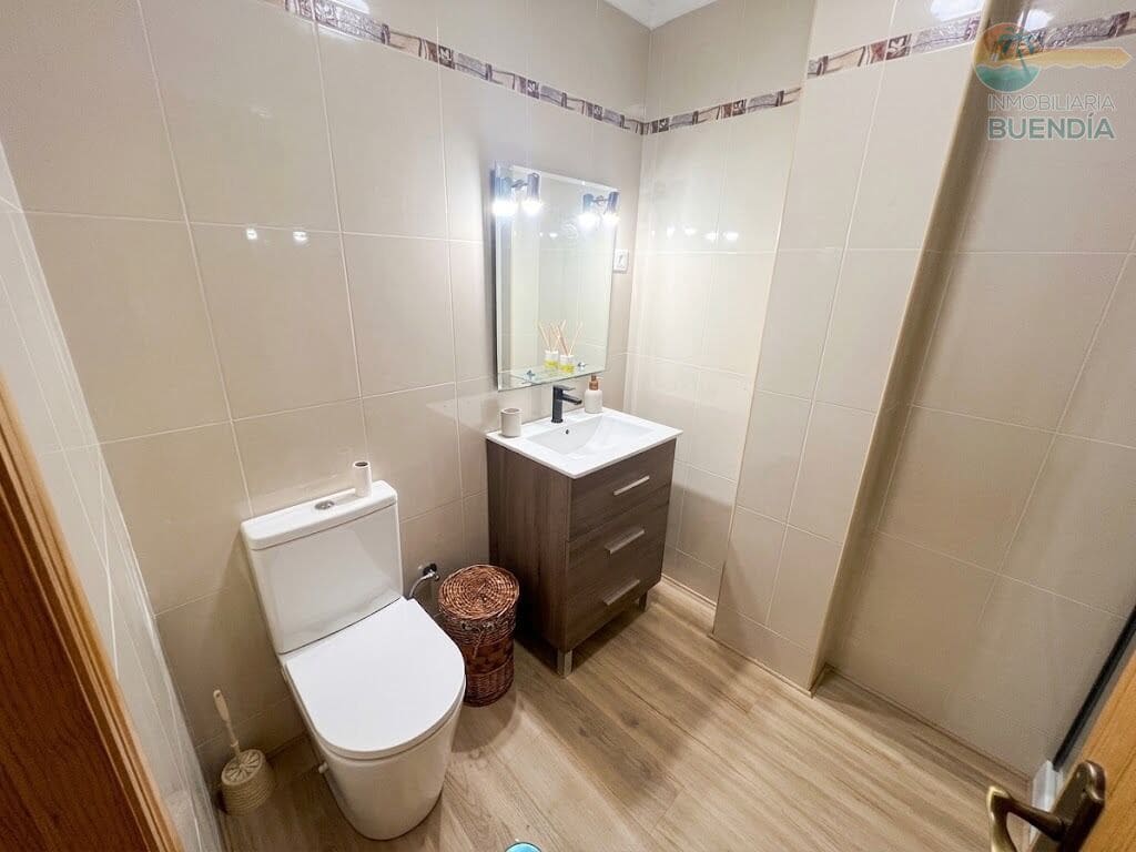Piso de 3 habitaciones en Puerto de Mazarron en venta - 165.000 € (Ref: 9431564)
