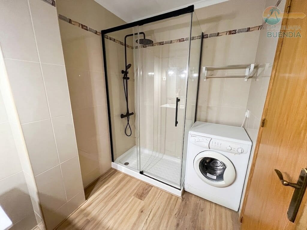 Piso de 3 habitaciones en Puerto de Mazarron en venta - 165.000 € (Ref: 9431564)