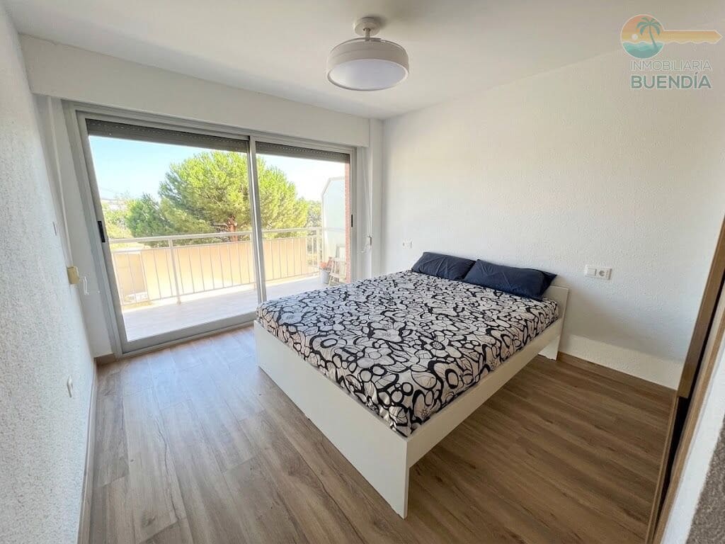Piso de 3 habitaciones en Puerto de Mazarron en venta - 165.000 € (Ref: 9431564)