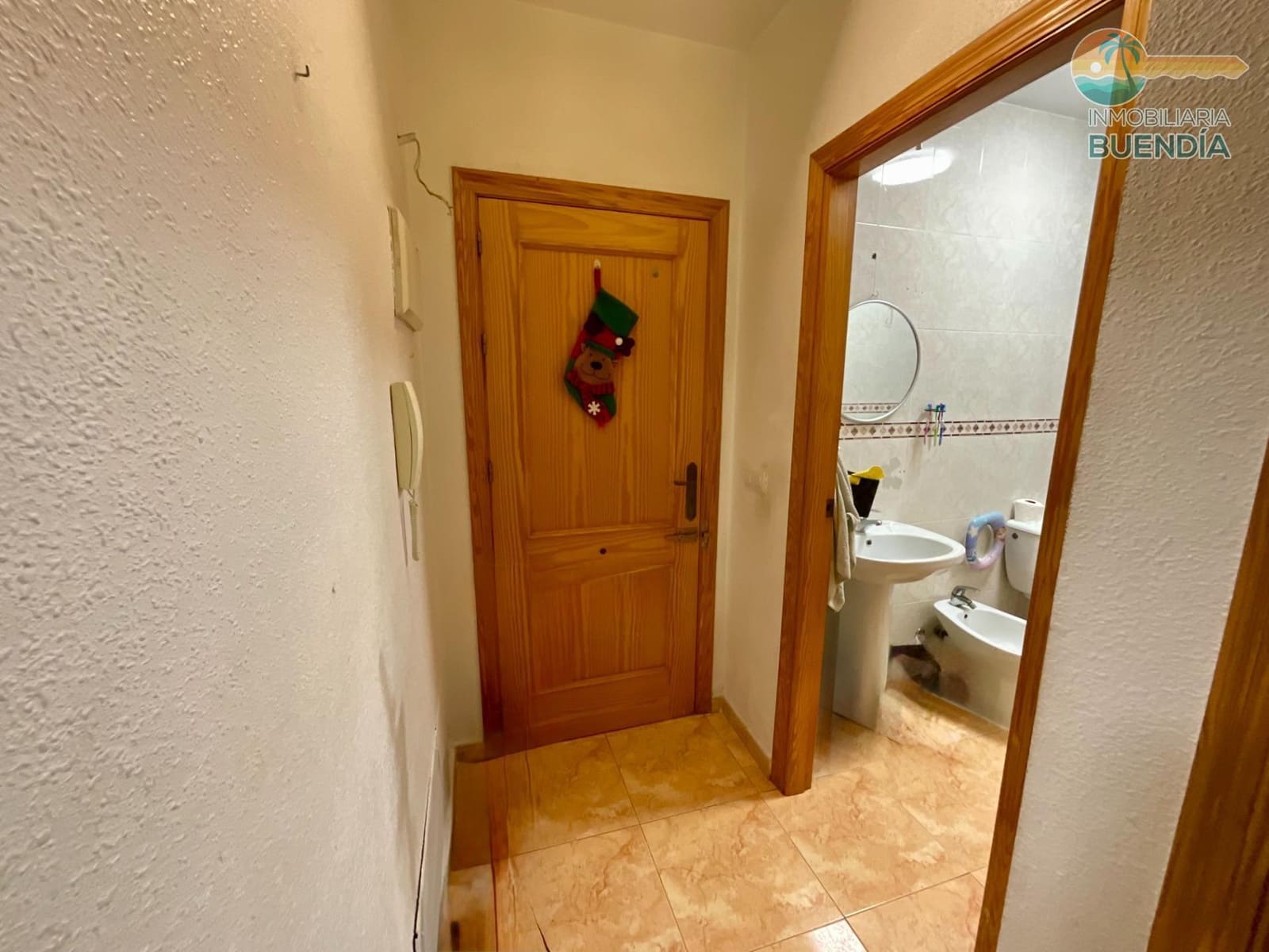 2 bedroom Apartment for sale in Puerto de Mazarron - € 85,000 (Ref: 9476209)