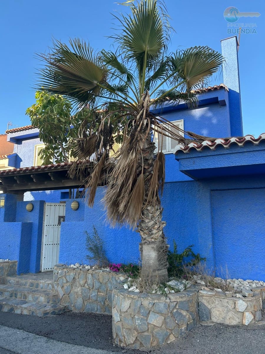 4 bedroom Villa for sale in Puerto de Mazarron with pool garage - € 590,000 (Ref: 9481261)