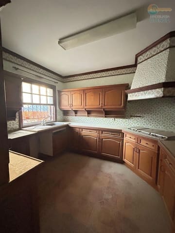 4 sypialnia Willa na sprzedaż w Puerto de Mazarron, Mazarrón z basenem garażem - 590 000 € (Ref: 9481261)