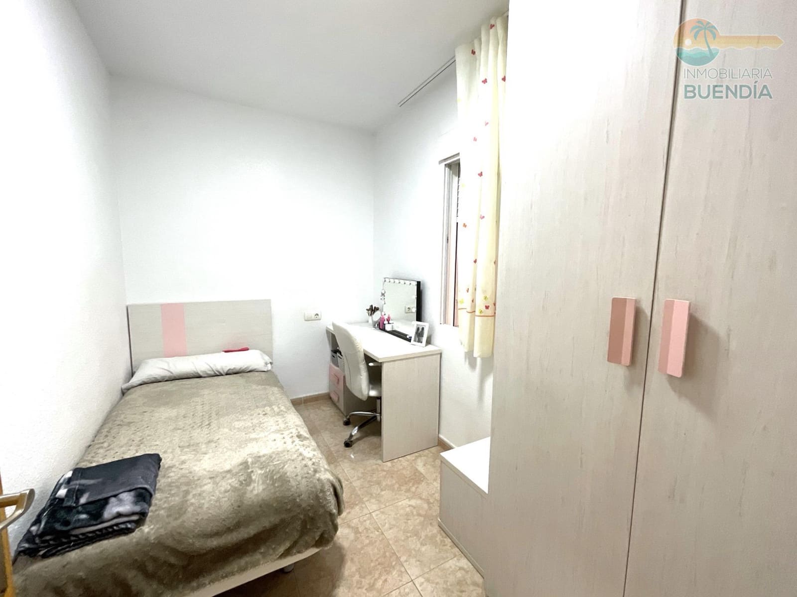 3 bedroom Flat for sale in Puerto de Mazarron with garage - € 157,500 (Ref: 9491505)