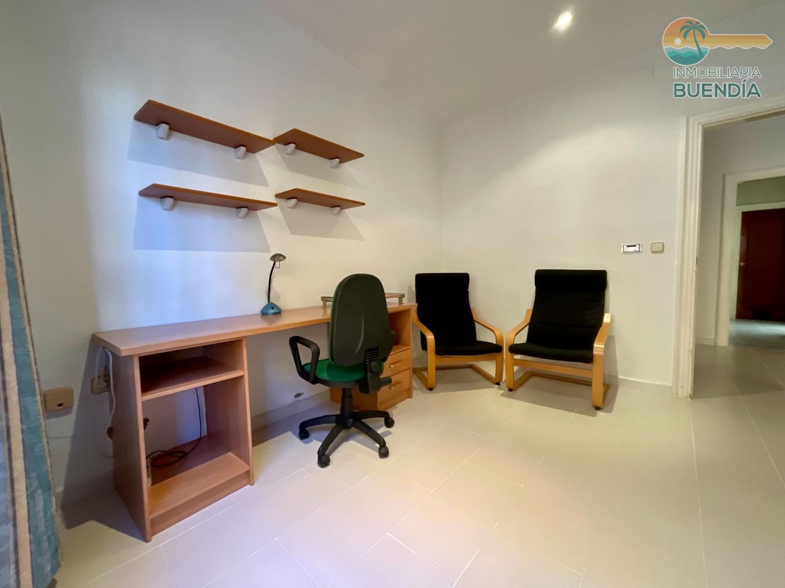 4 bedroom Apartment for sale in Puerto de Mazarron with garage - € 189,000 (Ref: 9491506)