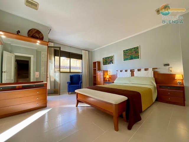 4 Zimmer Apartment zu verkaufen in Puerto de Mazarron, Mazarrón mit Garage - 189.000 € (Ref: 9491506)