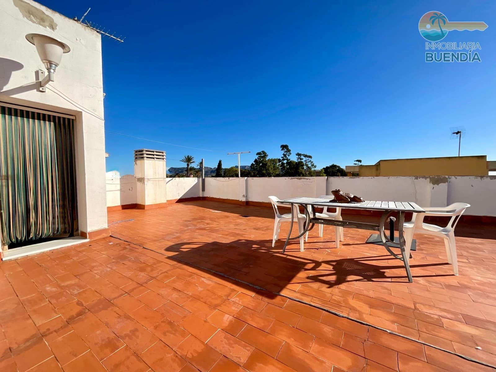 4 bedroom Apartment for sale in Puerto de Mazarron with garage - € 189,000 (Ref: 9491506)