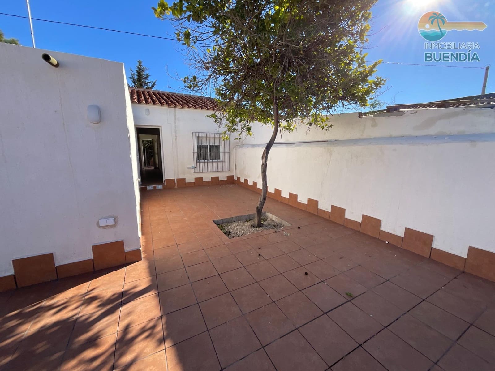 2 bedroom Finca/Country House for sale in Las Palas - € 128,000 (Ref: 9499432)