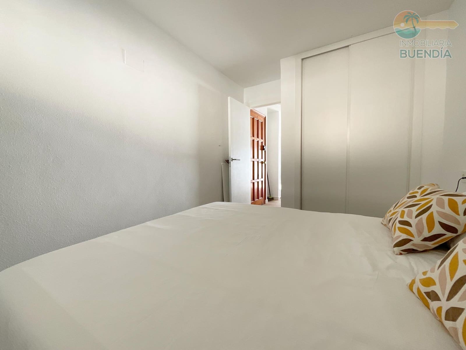 1 bedroom Apartment for sale in Puerto de Mazarron - € 159,000 (Ref: 9499759)