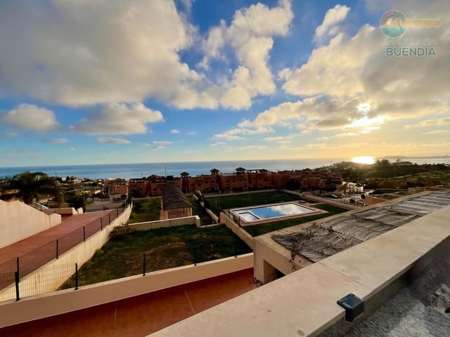 Ático de 2 habitaciones en Isla Plana, Cartagena en venta con piscina - 210.000 € (Ref: 9504371)