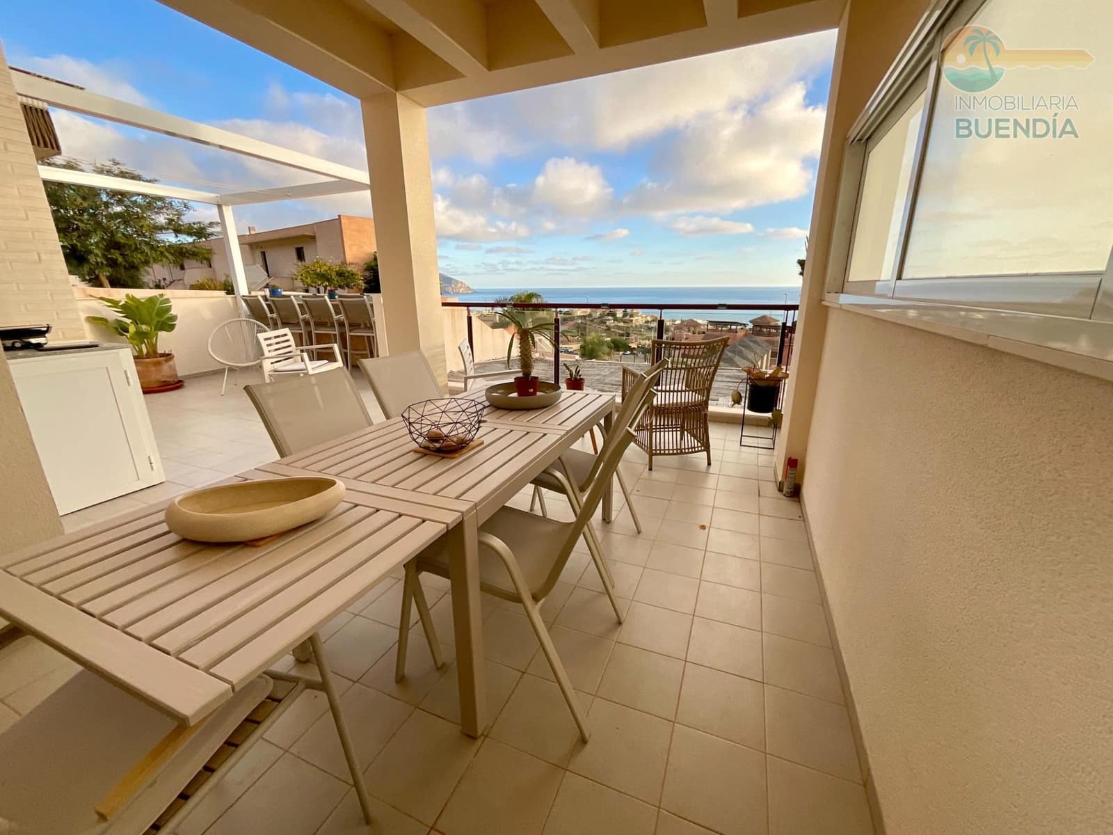 Ático de 2 habitaciones en Isla Plana en venta con piscina - 210.000 € (Ref: 9504371)