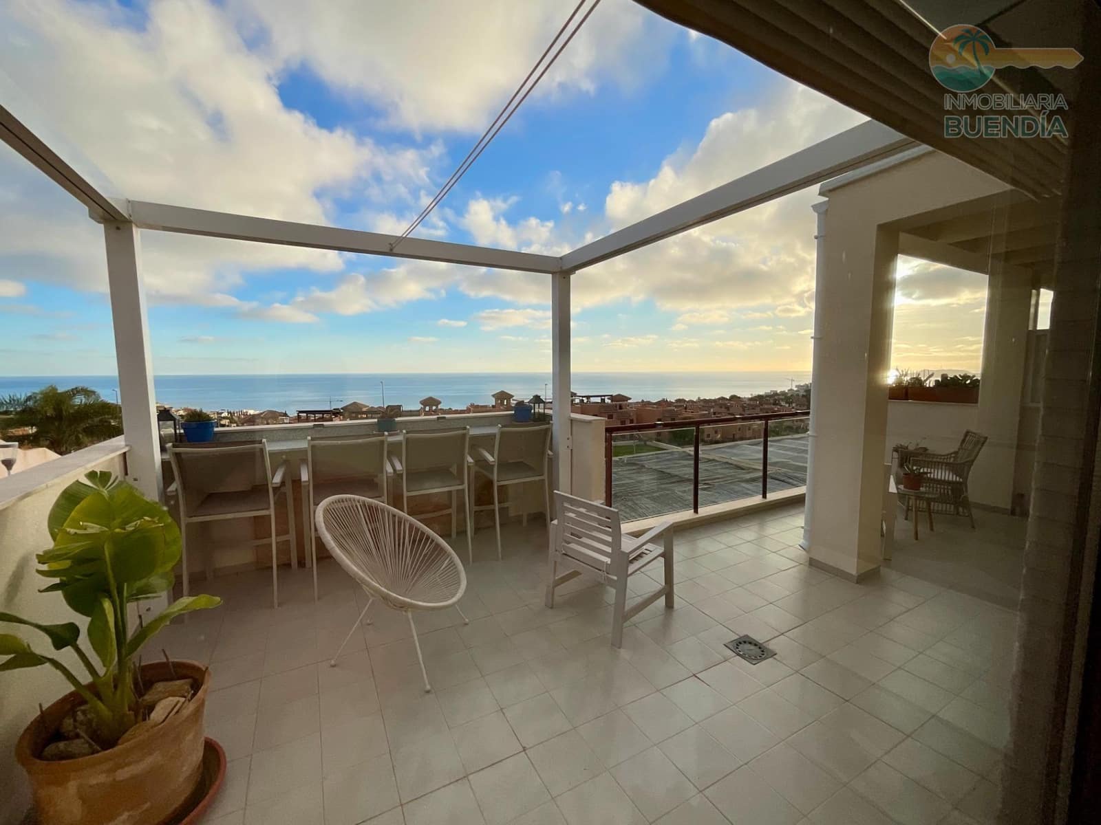 Ático de 2 habitaciones en Isla Plana en venta con piscina - 210.000 € (Ref: 9504371)