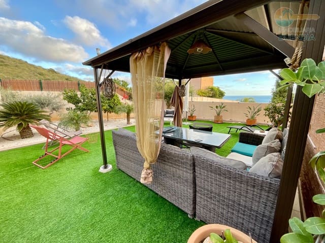 Ático de 2 habitaciones en Isla Plana, Cartagena en venta con piscina - 210.000 € (Ref: 9504371)