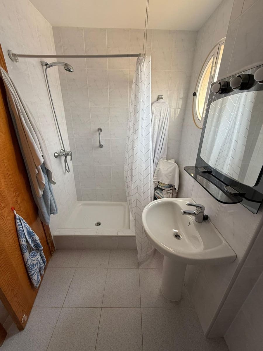 2 quarto Apartamento para venda em Puerto de Mazarron com garagem - 160 000 € (Ref: 9527785)