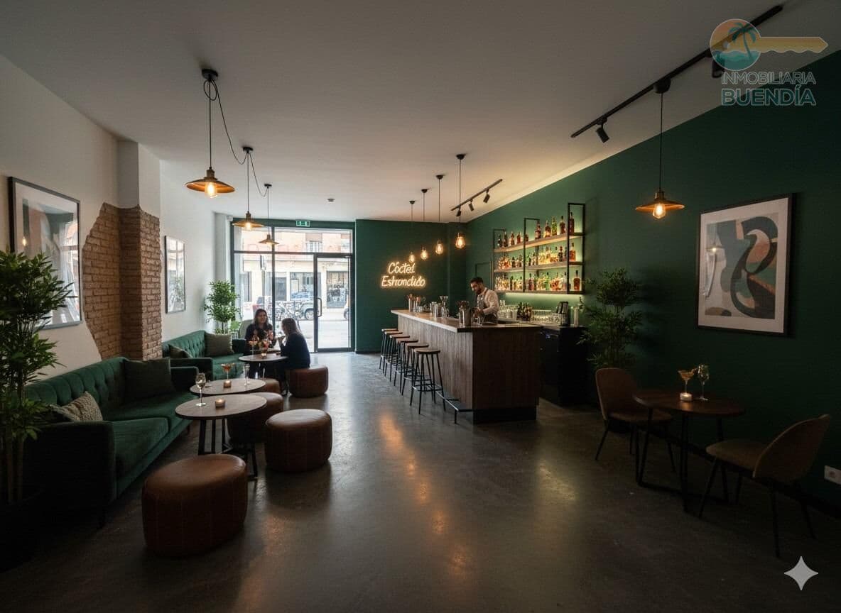 Comercial para venda em Puerto de Mazarron - 92 000 € (Ref: 9536028)