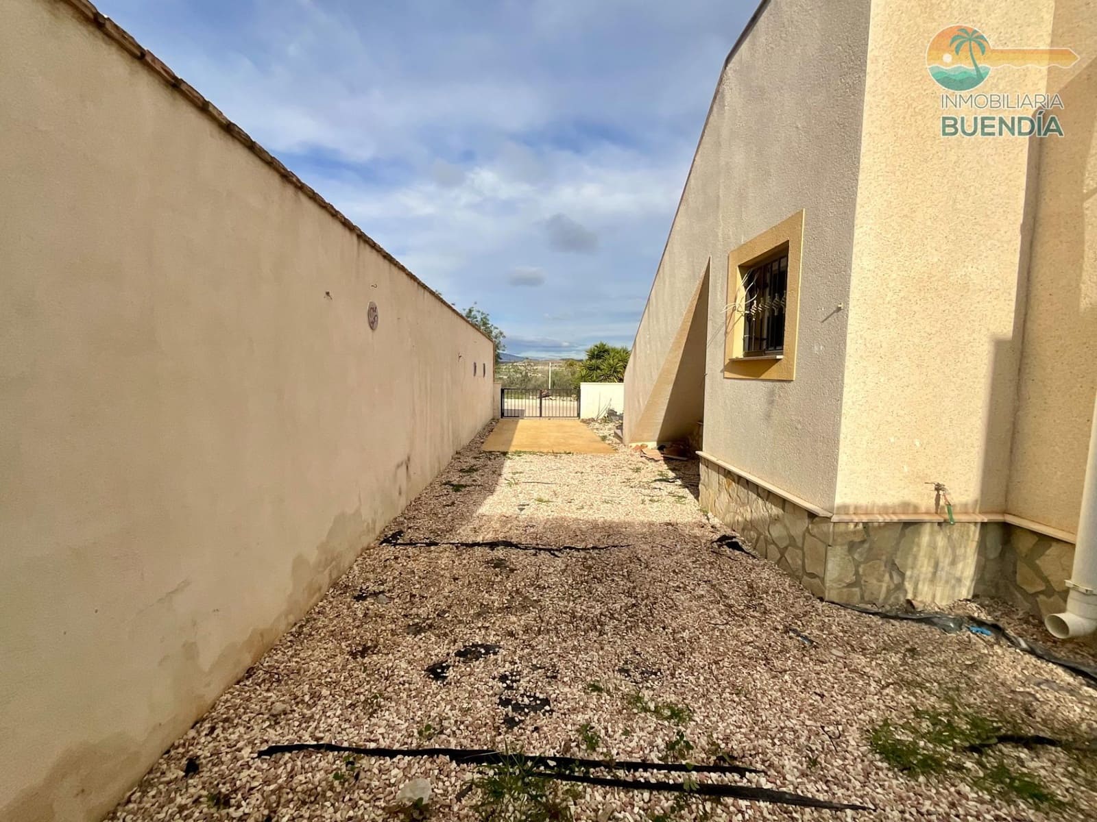2 bedroom Semi-detached Villa for sale in Camposol - € 124,995 (Ref: 9536806)