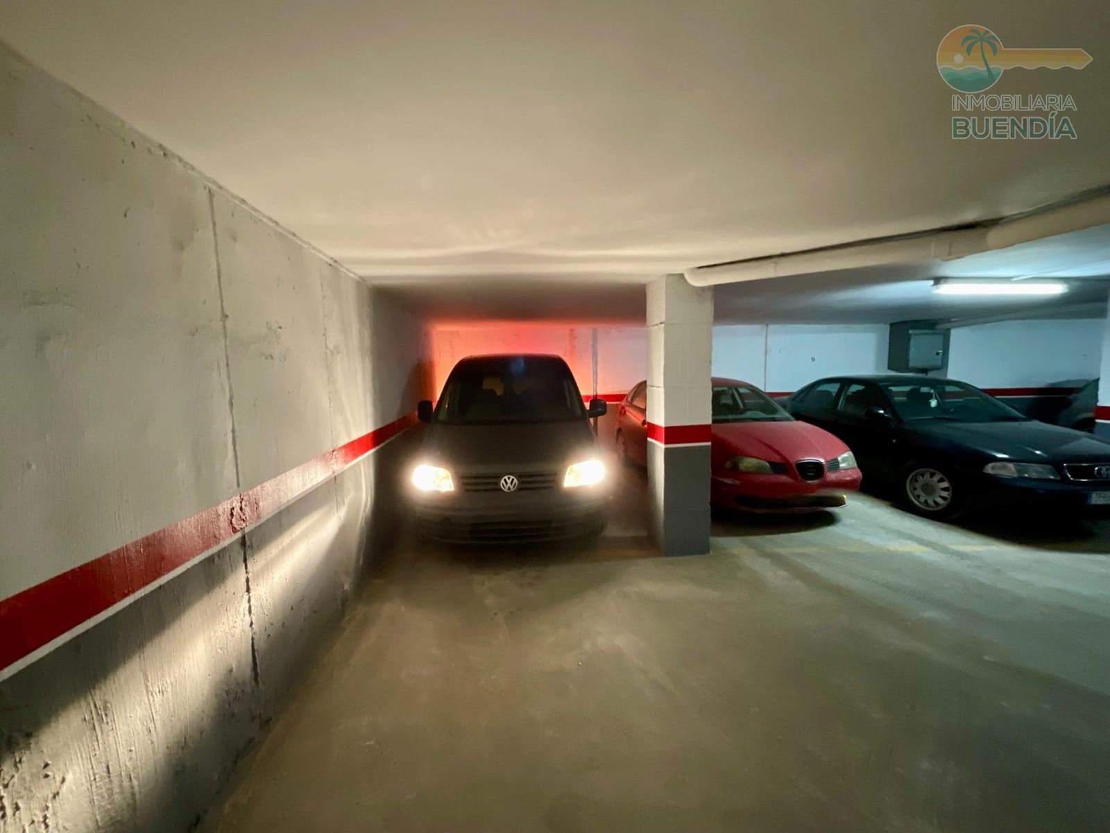 Garage til salg i Puerto de Mazarron - € 15.000 (Ref: 9561910)