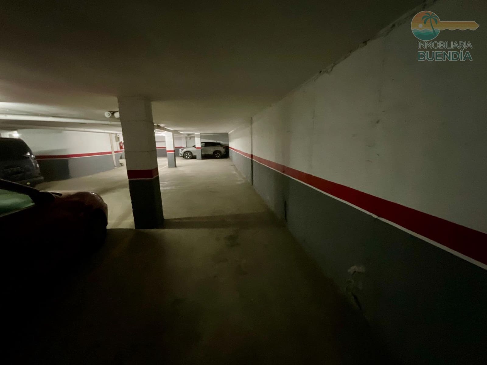 Garage til salg i Puerto de Mazarron - € 15.000 (Ref: 9561910)