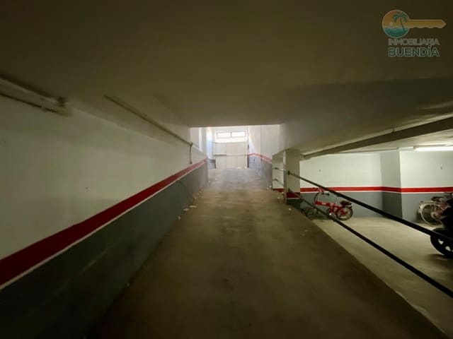 Garage til salg i Puerto de Mazarron, Mazarrón - € 15.000 (Ref: 9561910)