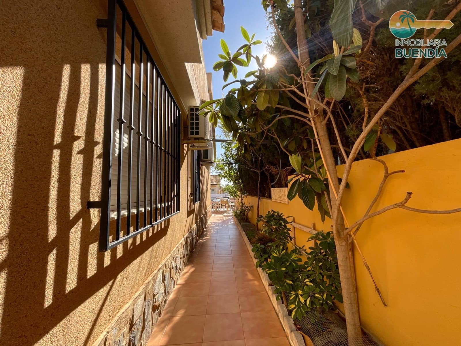 2 bedroom Semi-detached Villa for sale in Alamillo - € 176,100 (Ref: 9596247)